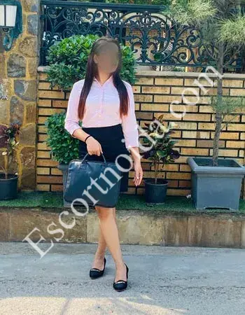 Amrita big boobs escorts girls Pari Chowk Pari Chowk call girls escort service