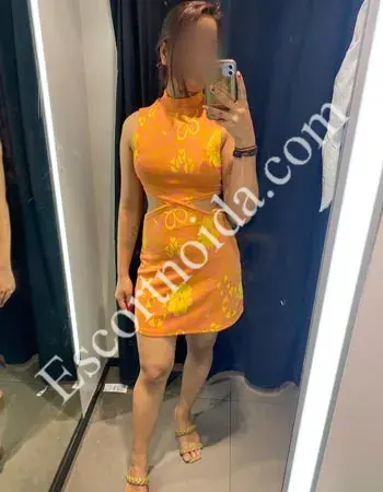 Shreya sexy call girl in Pari Chowk slim escorts call girls in Pari Chowk