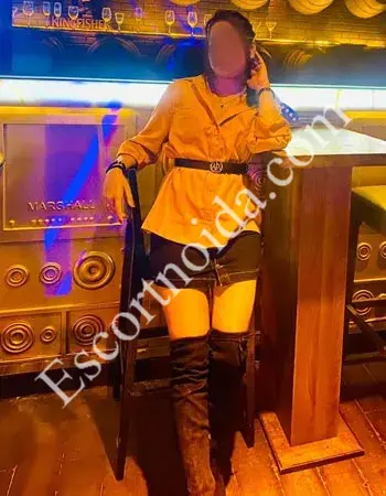 Aalia Female Escorst In Pari Chowk Pari Chowk model escorts service